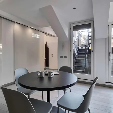 Italianway - Corso Venezia 7 Apartment Milan Exterior photo